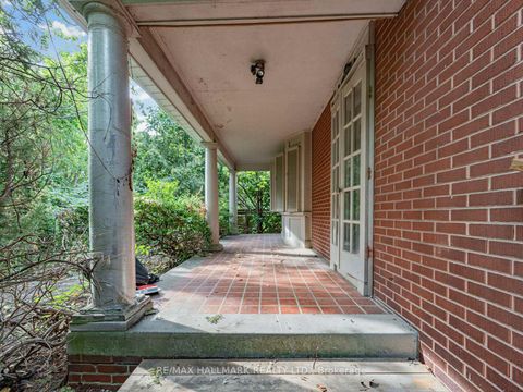Photo 32 at 7 Humberview Crescent, Weston, Toronto