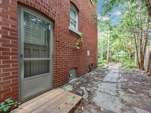 Photo 34 at 7 Humberview Crescent, Weston, Toronto