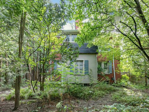 Photo 38 at 7 Humberview Crescent, Weston, Toronto