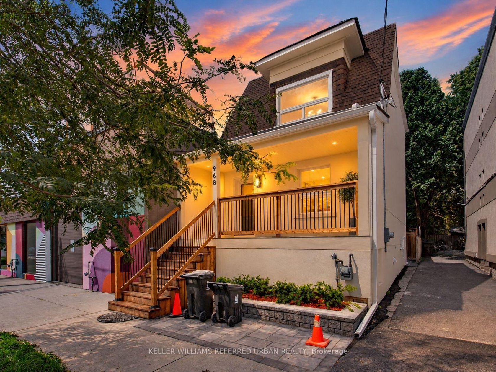 968 Eastern Avenue, Coxwell, Toronto 