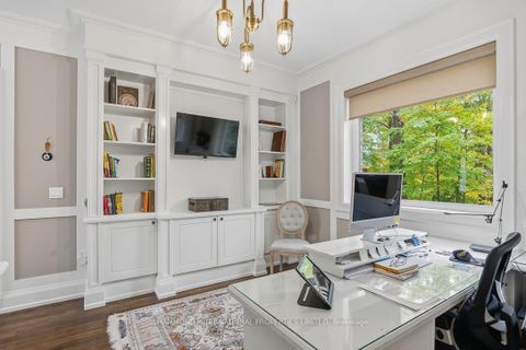 Photo 20 at 25 Sifton Court, Bayview Village, Toronto