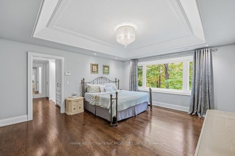 Photo 23 at 25 Sifton Court, Bayview Village, Toronto