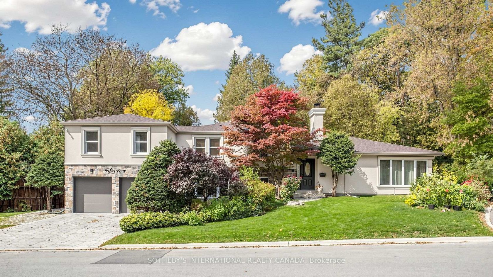 54 Plymbridge Road, York Mills, Toronto 