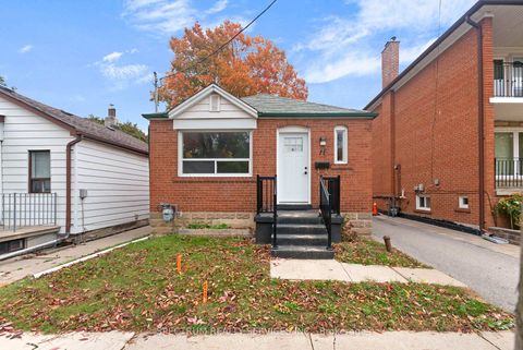 Photo 1 at 11 Vimy Avenue, Weston, Toronto