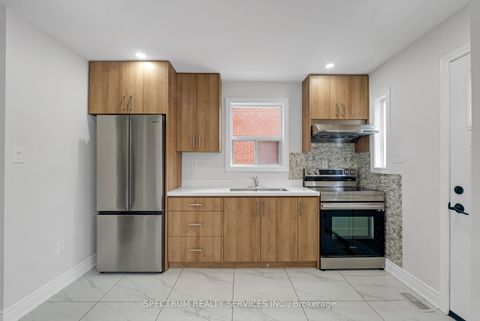 Photo 6 at 11 Vimy Avenue, Weston, Toronto