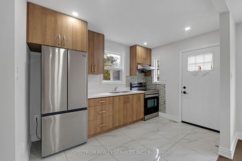Photo 7 at 11 Vimy Avenue, Weston, Toronto