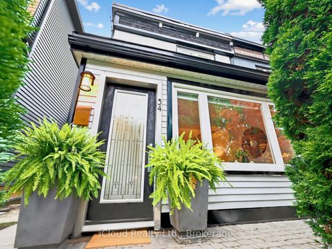 Photo 1 at 54 Arundel Avenue, Danforth, Toronto