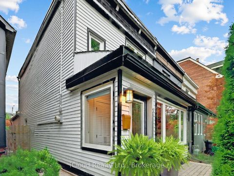 Photo 3 at 54 Arundel Avenue, Danforth, Toronto