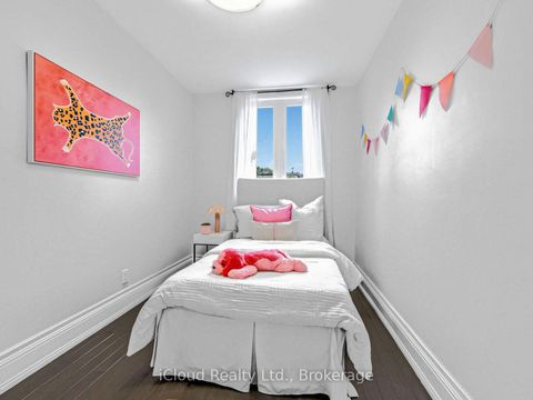 Photo 31 at 54 Arundel Avenue, Danforth, Toronto