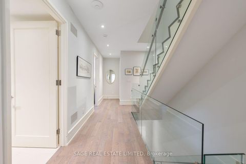 Photo 20 at 5 Thurloe Avenue, Mount Pleasant East, Toronto