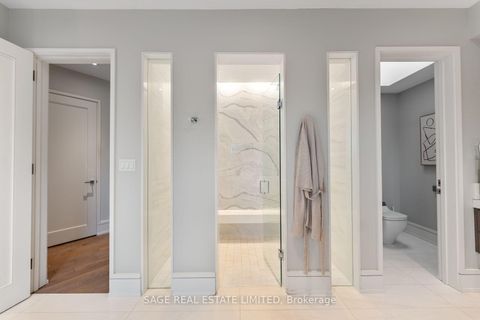 Photo 42 at 5 Thurloe Avenue, Mount Pleasant East, Toronto