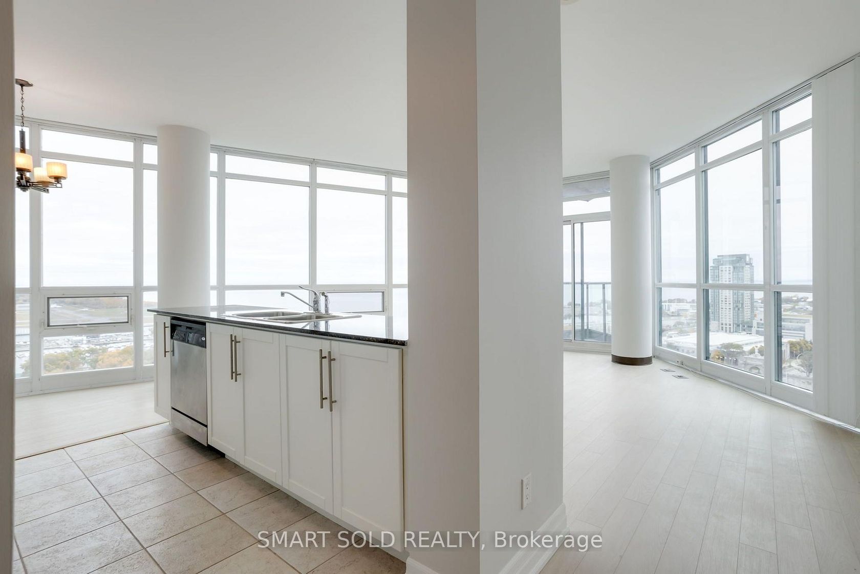 2603 - 231 Fort York Boulevard, Niagara, Toronto 