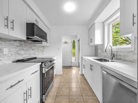 Photo 16 at 9 Midcroft Drive, Malvern West, Toronto
