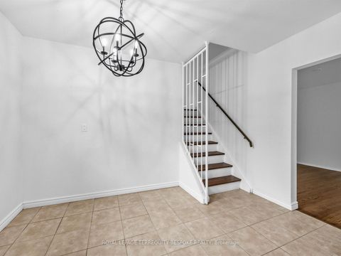 Photo 17 at 9 Midcroft Drive, Malvern West, Toronto