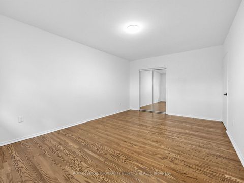 Photo 22 at 9 Midcroft Drive, Malvern West, Toronto