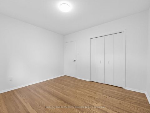 Photo 24 at 9 Midcroft Drive, Malvern West, Toronto