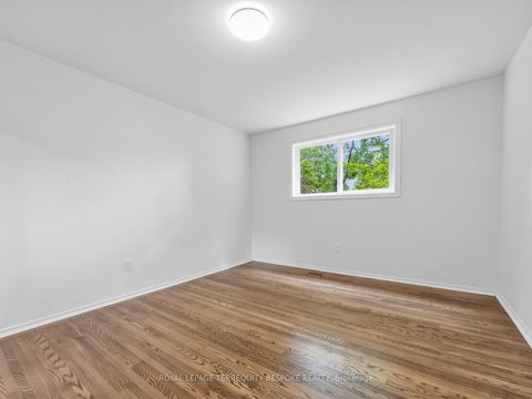 Photo 27 at 9 Midcroft Drive, Malvern West, Toronto