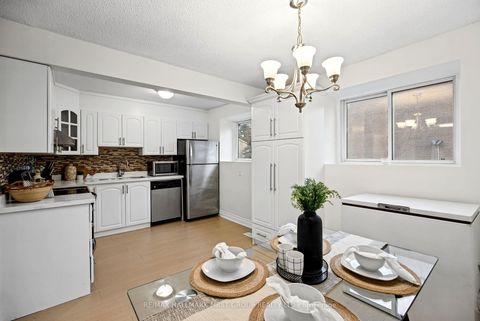 Photo 15 at 196 - 41 Collinsgrove Road, West Hill, Toronto