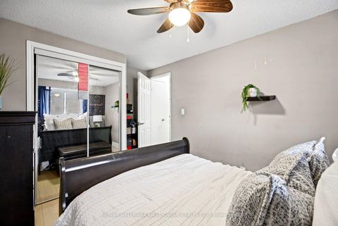 Photo 22 at 196 - 41 Collinsgrove Road, West Hill, Toronto