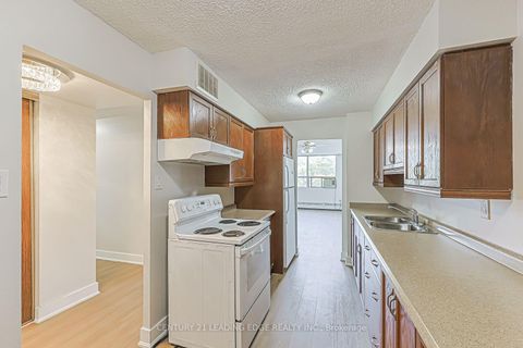 Photo 6 at 301 - 25 Sunrise Avenue, Victoria Village, Toronto