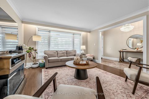 Photo 13 at 182 Gracefield Avenue, Rustic, Toronto