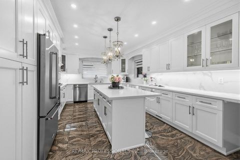 Photo 16 at 182 Gracefield Avenue, Rustic, Toronto