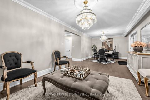 Photo 31 at 182 Gracefield Avenue, Rustic, Toronto
