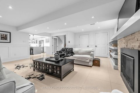 Photo 36 at 182 Gracefield Avenue, Rustic, Toronto