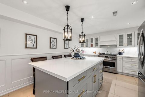 Photo 38 at 182 Gracefield Avenue, Rustic, Toronto