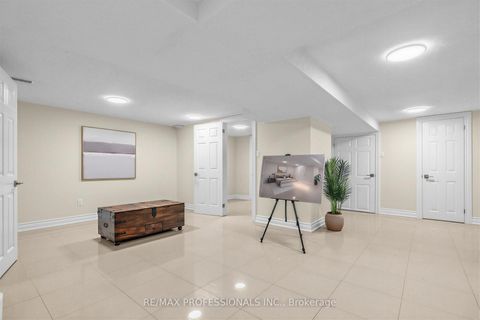 Photo 42 at 182 Gracefield Avenue, Rustic, Toronto