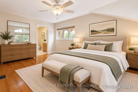 Photo 15 at 11 Knollside Drive, Mill Pond, Richmond Hill