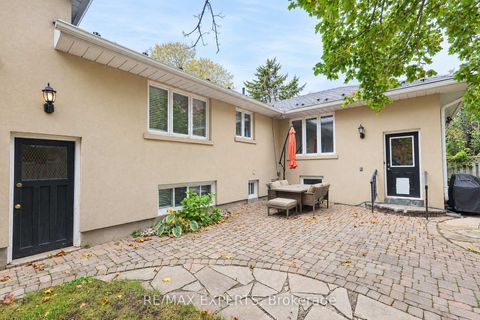 Photo 37 at 11 Knollside Drive, Mill Pond, Richmond Hill