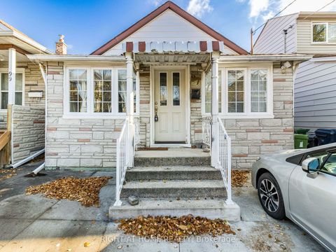 Photo 2 at 97 Twenty Ninth Street, Long Branch, Toronto