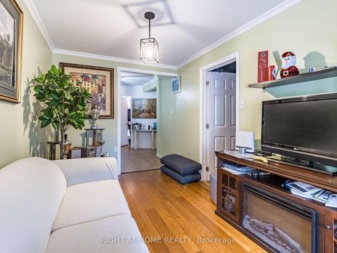 Photo 7 at 97 Twenty Ninth Street, Long Branch, Toronto