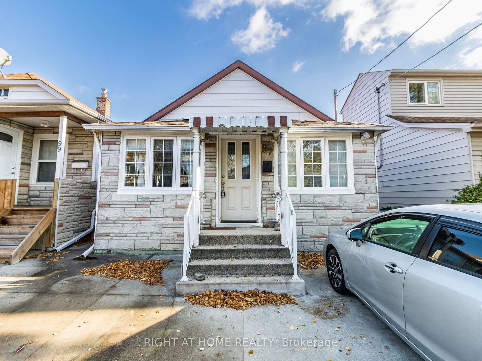 97 Twenty Ninth Street, Long Branch, Toronto 