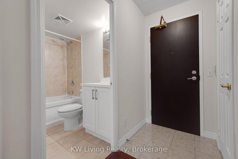 Photo 5 at 1801 - 51 Lower Simcoe Street, Waterfront Communities C1, Toronto
