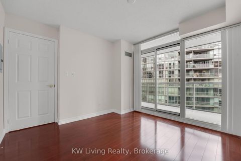 Photo 13 at 1801 - 51 Lower Simcoe Street, Waterfront Communities C1, Toronto