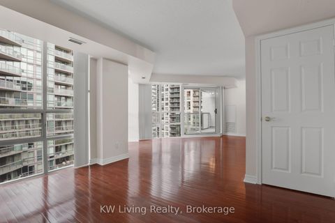 Photo 19 at 1801 - 51 Lower Simcoe Street, Waterfront Communities C1, Toronto
