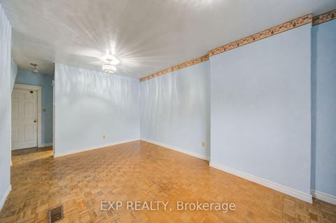 Photo 3 at 170 Wallace Avenue, Junction, Toronto
