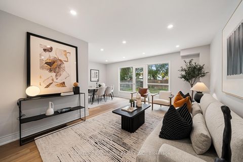 Photo 2 at 44 Hollyberry Trail, Hillcrest Village, Toronto