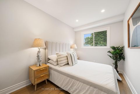 Photo 20 at 44 Hollyberry Trail, Hillcrest Village, Toronto