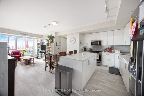Photo 1 at 605 - 1630 Queen Street E, The Beaches, Toronto