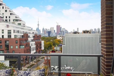 Photo 14 at 605 - 1630 Queen Street E, The Beaches, Toronto
