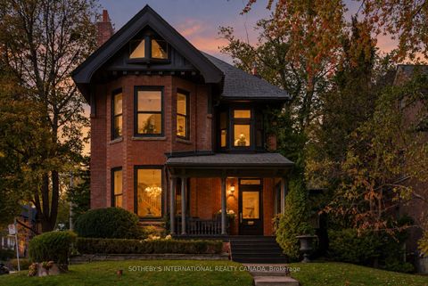 Photo 1 at 92 Woodlawn Avenue W, St. Clair, Toronto