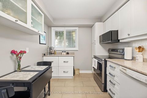 Photo 12 at 19 Poet's Walk Way, Pleasant View, Toronto