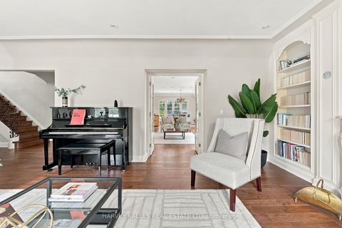 Photo 10 at 148 Strathallan Boulevard, Lawrence Park South, Toronto