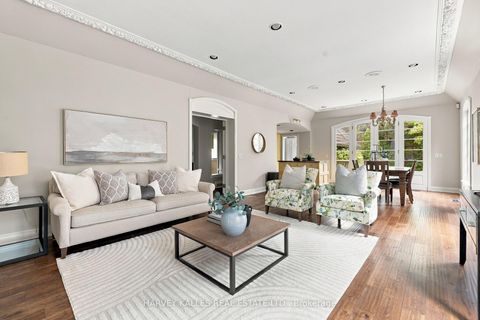 Photo 12 at 148 Strathallan Boulevard, Lawrence Park South, Toronto