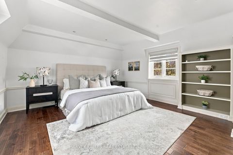 Photo 26 at 148 Strathallan Boulevard, Lawrence Park South, Toronto