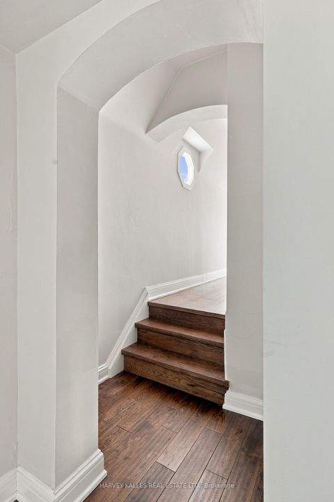 Photo 39 at 148 Strathallan Boulevard, Lawrence Park South, Toronto