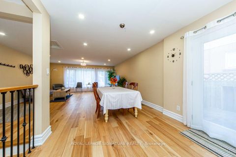 Photo 9 at 10 Beaver Bend Crescent, West Deane, Toronto